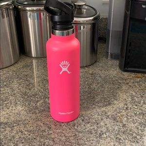 Hydroflask 21oz slightly used!!